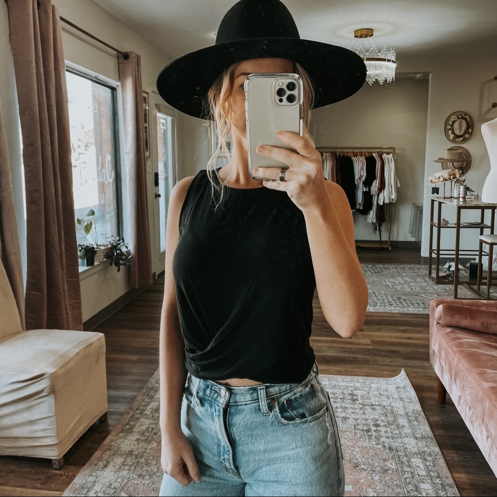 Black Twist Front Crop Top